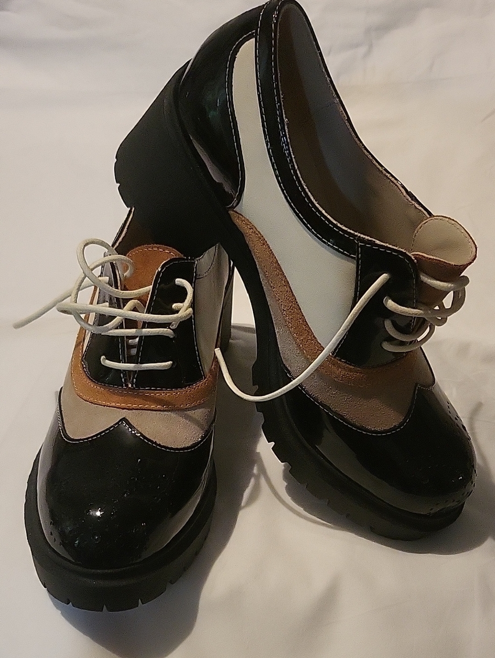 Mixed-Color Women's Chunky Lace-Up Boots in Black, White & Brown
